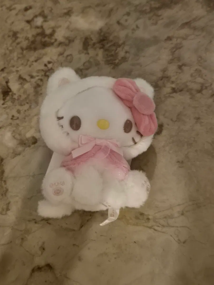키티 인형