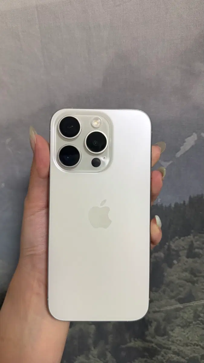 아이폰 15프로 256GB 배터리 100% 사이클 1