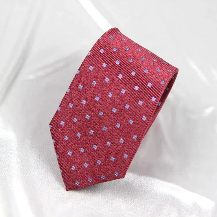 페리엘리스 7.4cm 미사용 신형 남자 명품 넥타이