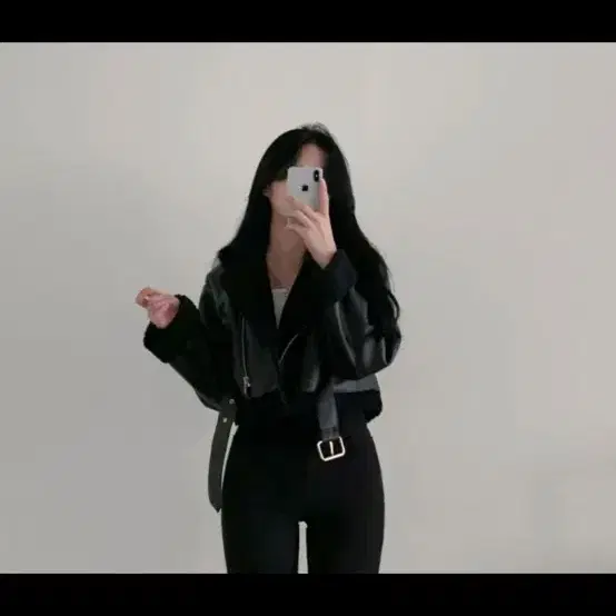 레더 크롭 자켓 숏 무스탕