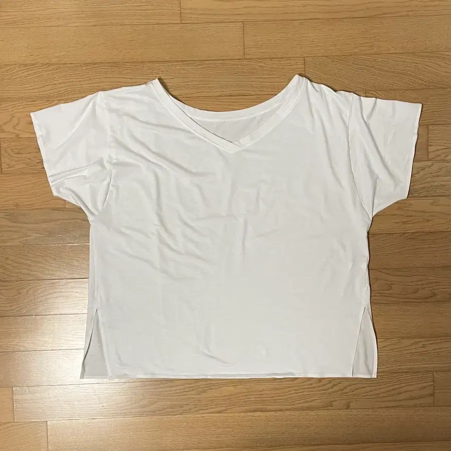 XL / 유니클로 uniqlo 여성용 에어리즘 릴렉스 V넥 티