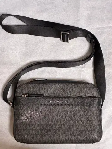 s*u님 MICHAEL KORS 숄더백 블랙