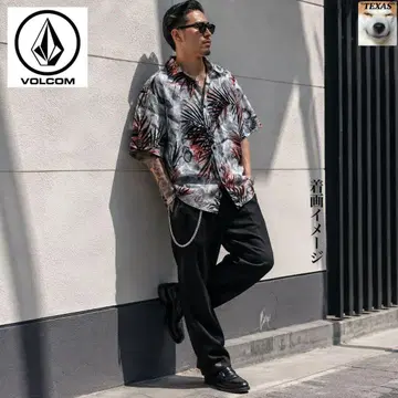 새상품급! VOLCOM 볼컴 하와이안 셔츠 썸머 셔츠 반팔 올 패턴