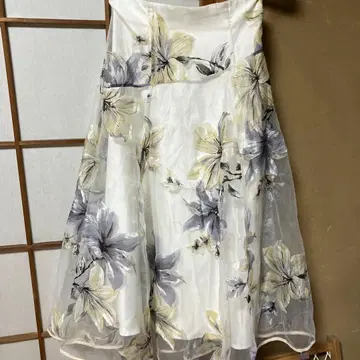 아푸와이저 리셰 스커트