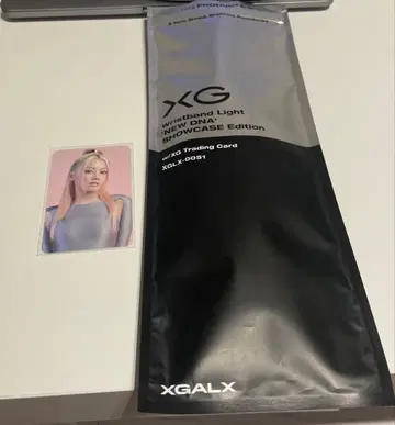 XG 손목밴드 NEW DNA SHOWCASE HINATA