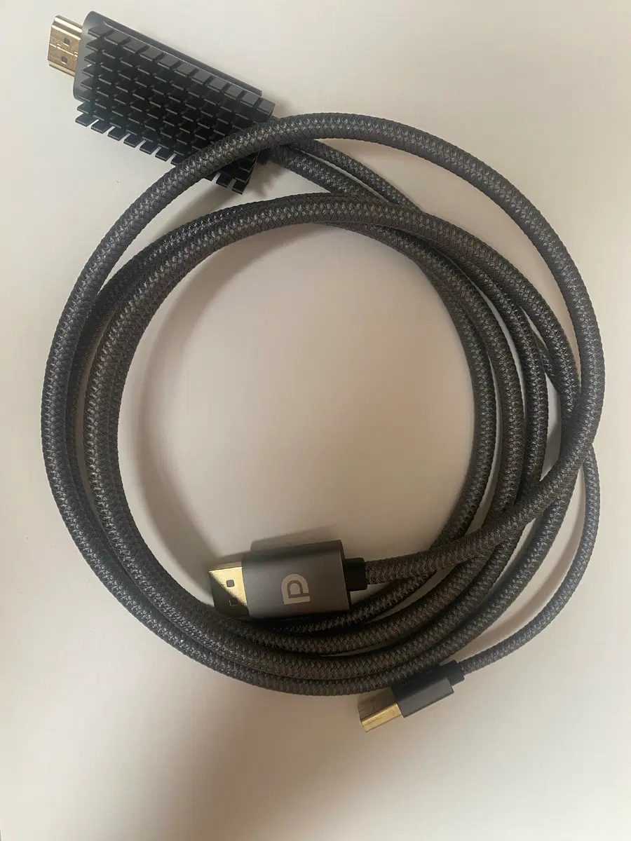 HDMI2.1 to DP1.4 고속 모니터 케이블
