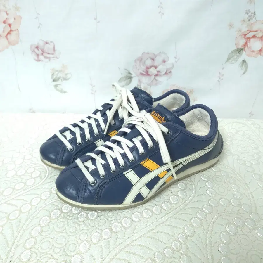 225) 오니츠카 타이거 올림푸스 스니커즈