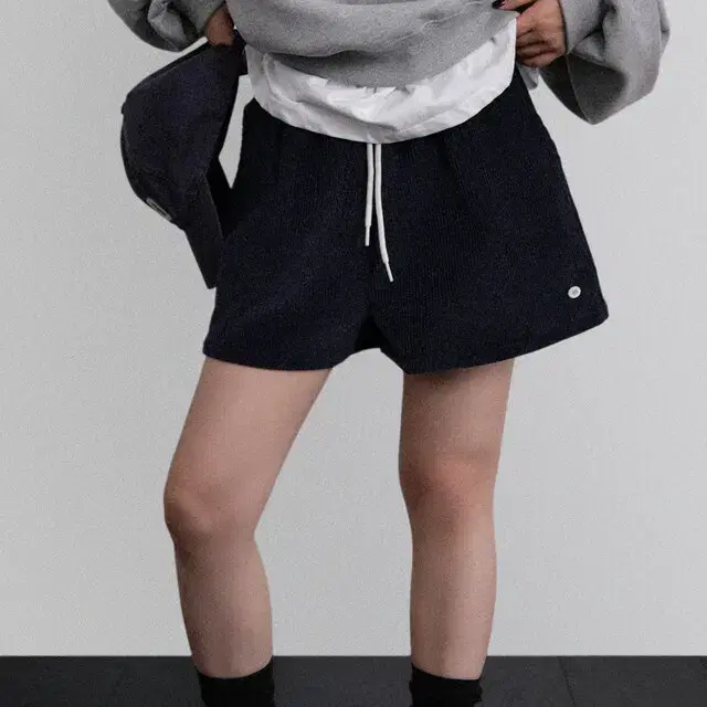 어텀 버튼 코듀로이 숏팬츠(네이비/크림)