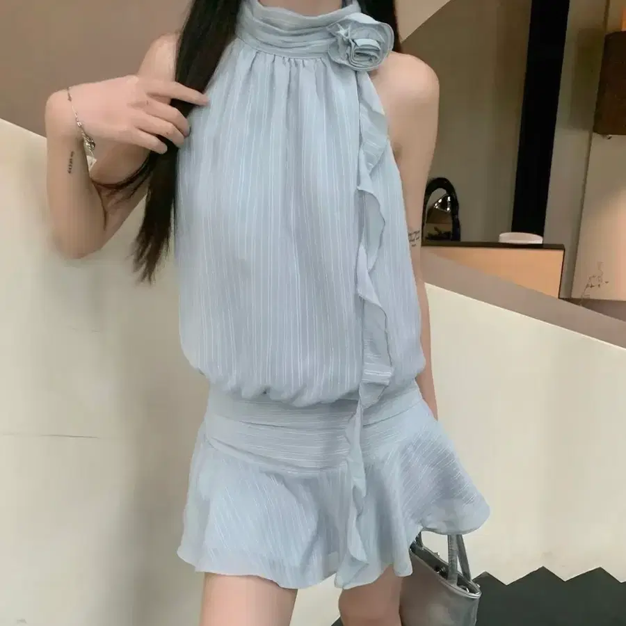 여름 홀터 하늘 스트라이프 드레스 ((급전 원가30000원