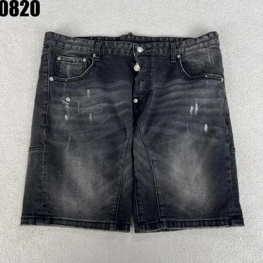 디스퀘어드2 데님 반바지 블랙 워싱 숏팬츠 52 XL