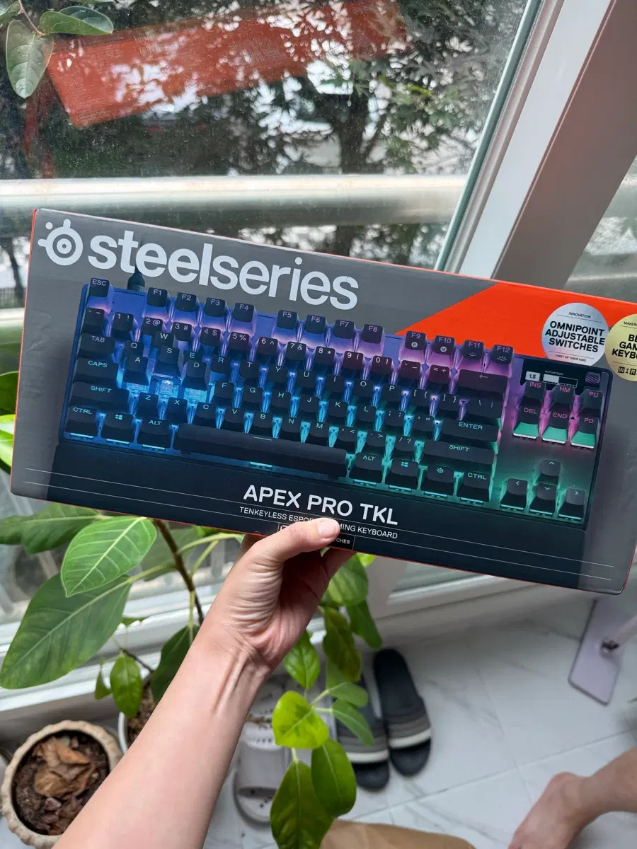 [완전 새상품]스틸시리즈 APEX PRO TKL 게이밍 키보드