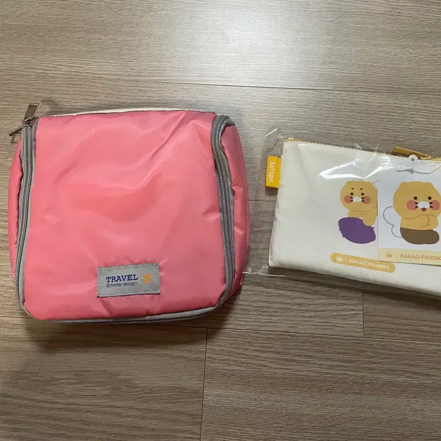여행용파우치+카카오프렌즈 파우치 / 일괄 / 새상품