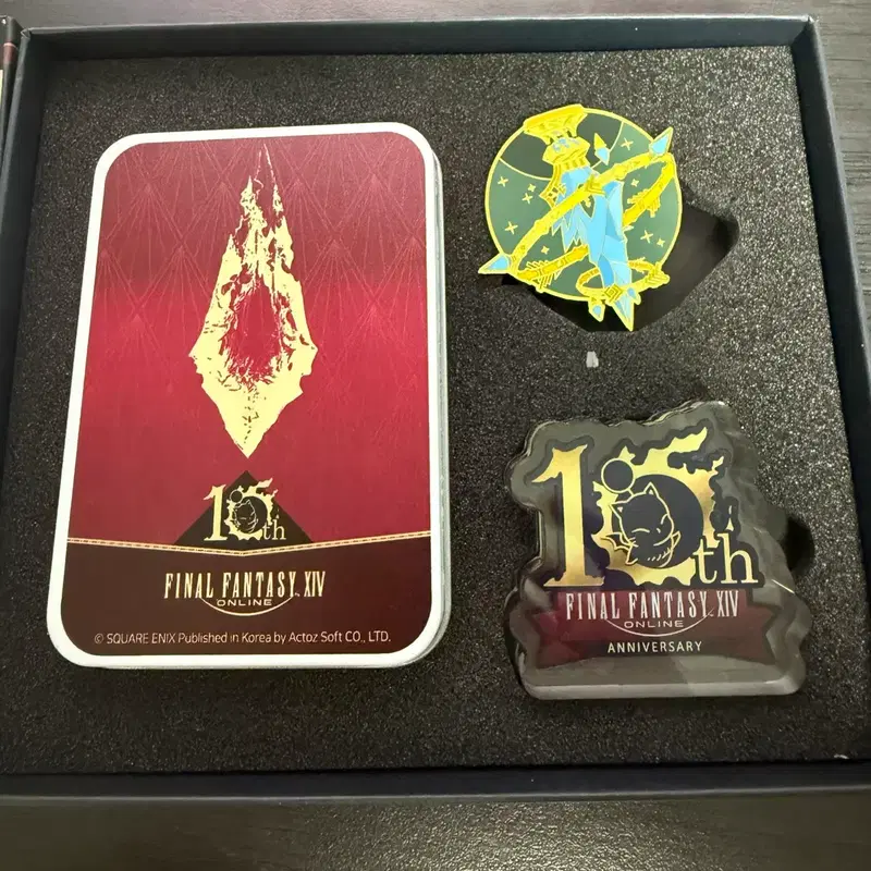 파이널 판타지 14 10주년 기념 한정 뱃지 세트