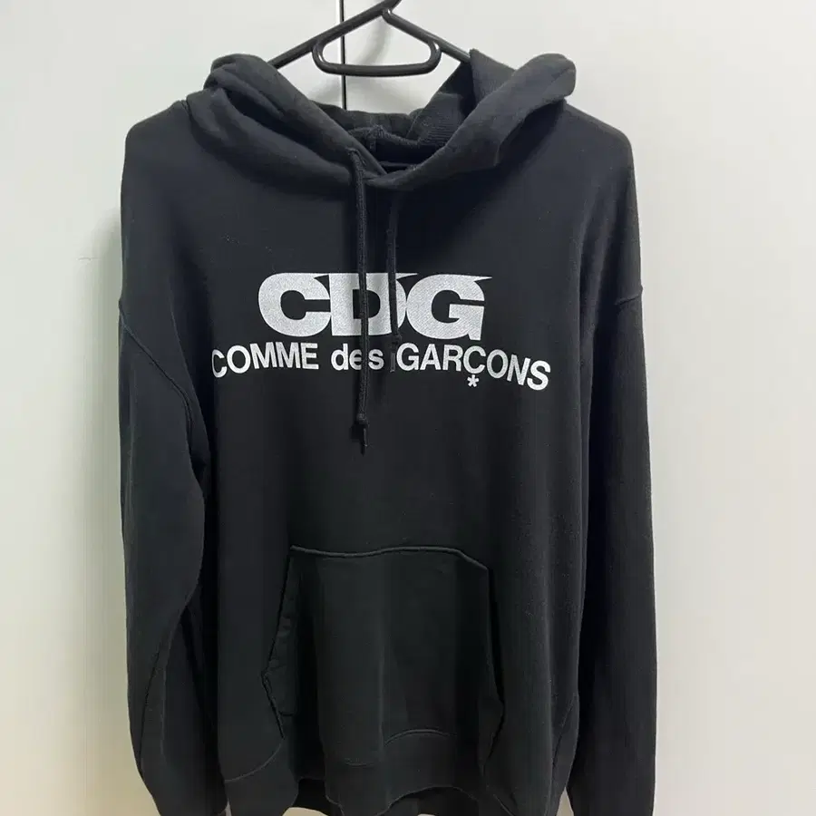 꼼데가르송 CDG 후드티 L사이즈
