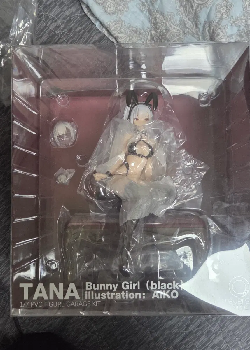 reverse studio TANA 바니걸 (블랙) AIKO 1/7 피규어