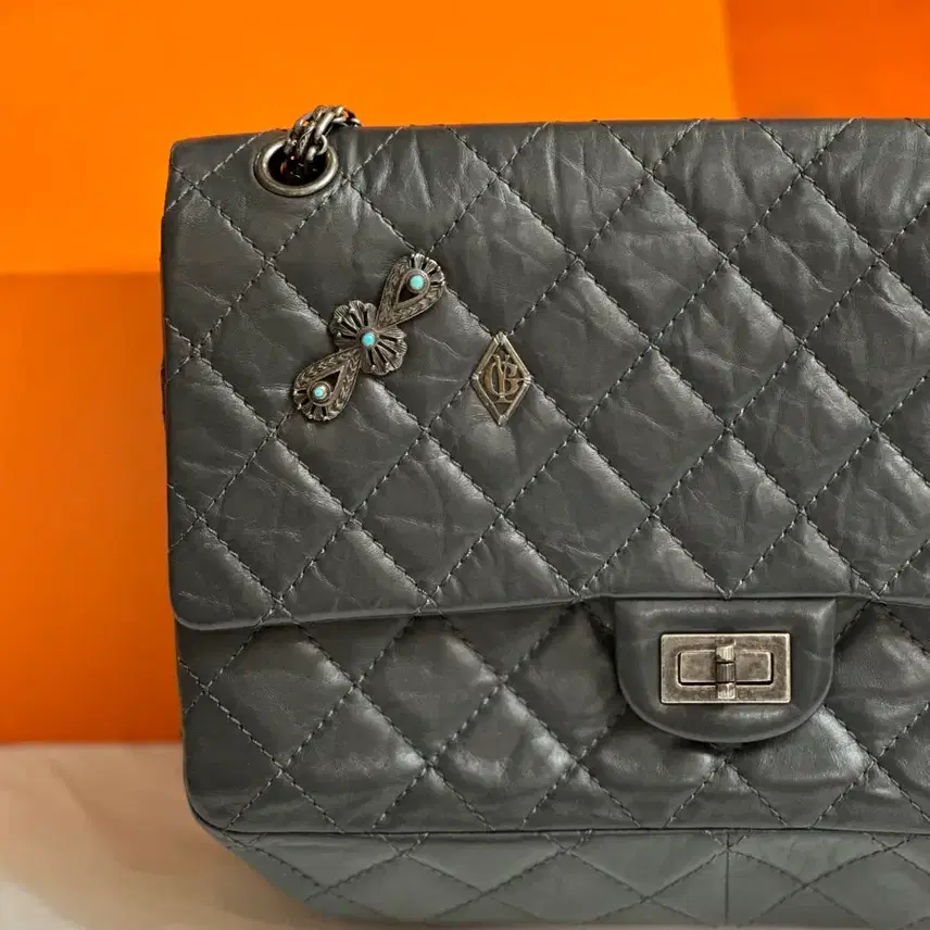 샤넬 chanel 2.55 다크 그레이 사진 5