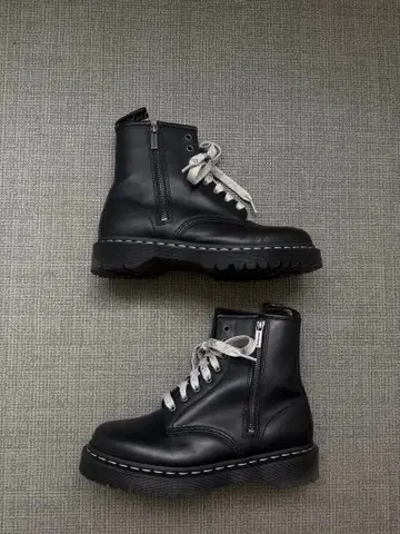 정가 3.5만 Dr.Martens 그레이스 스티치 BEX 8홀 부츠