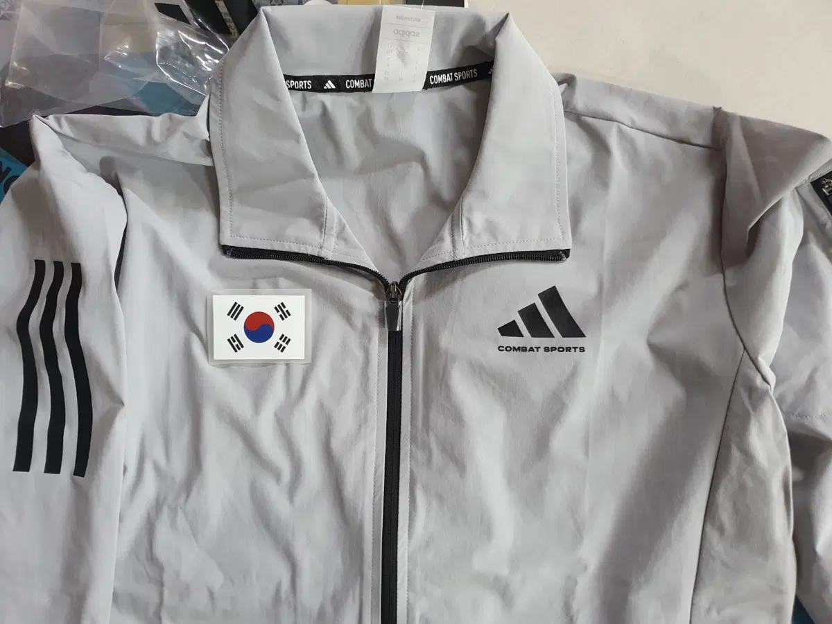 아디다스 컴뱃스포츠 복싱 국가대표 상비군 팝니다