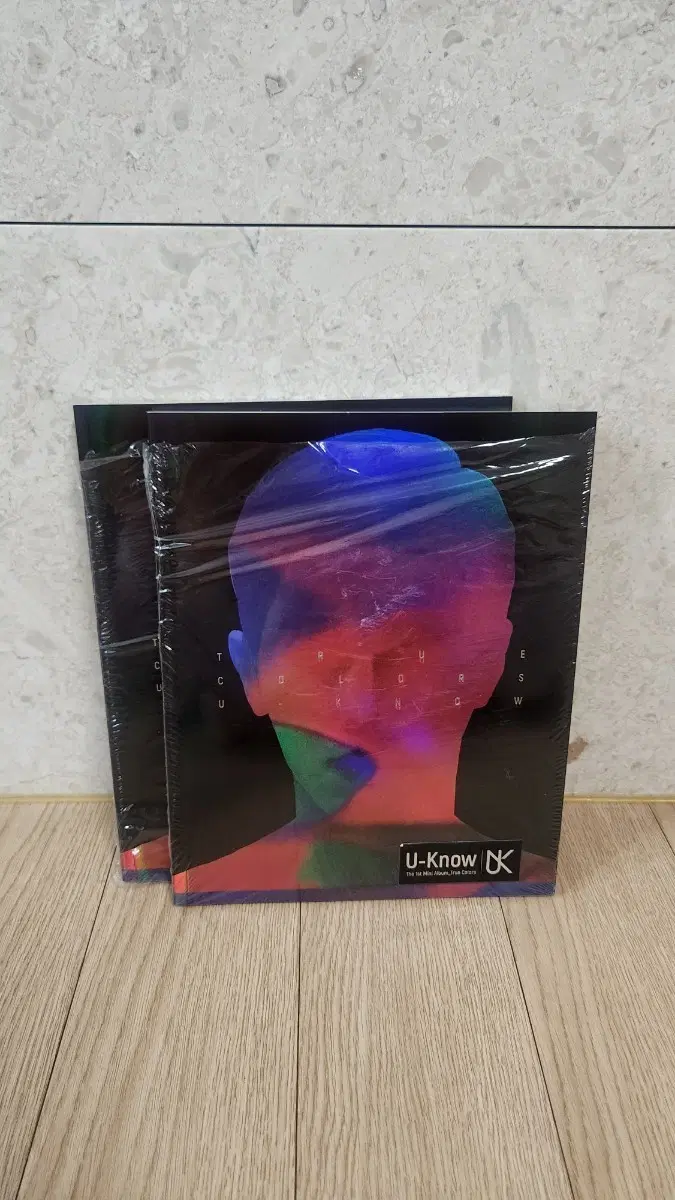 [공식/상태최상] 동방신기 유노윤호 솔로 앨범 True Colors 스페셜/블랙 버전(초판 한정 커버) 3장 (포카 제외)