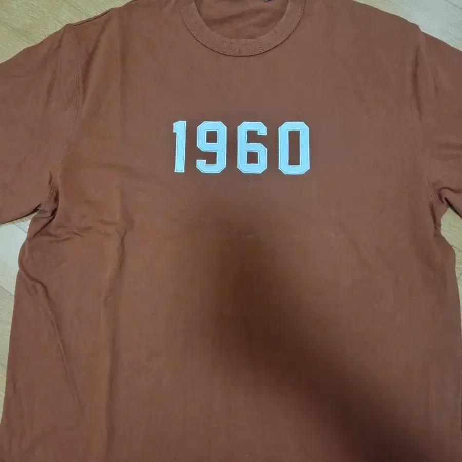 유니폼브릿지 1960 프린팅 반팔 티셔츠 L
