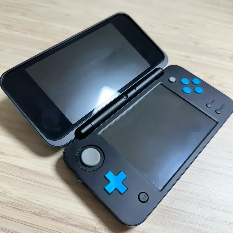 닌텐도3DS / NEW 2DS XL 블랙