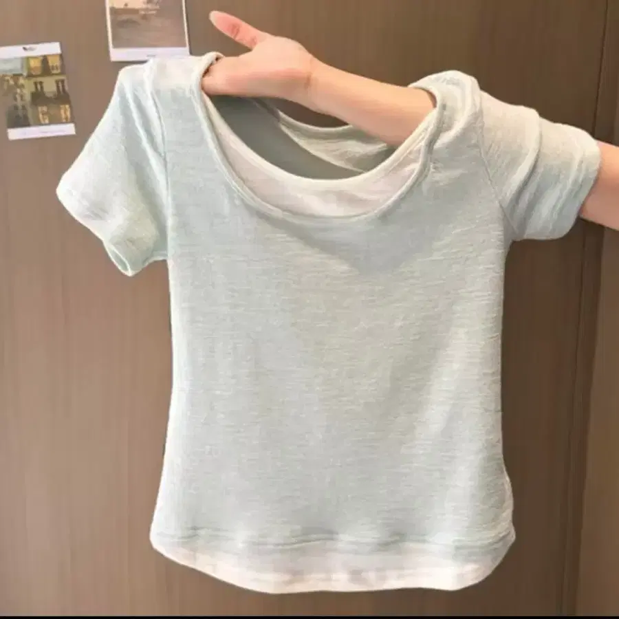 민트색 레이어드 라운드넥 반팔 티셔츠