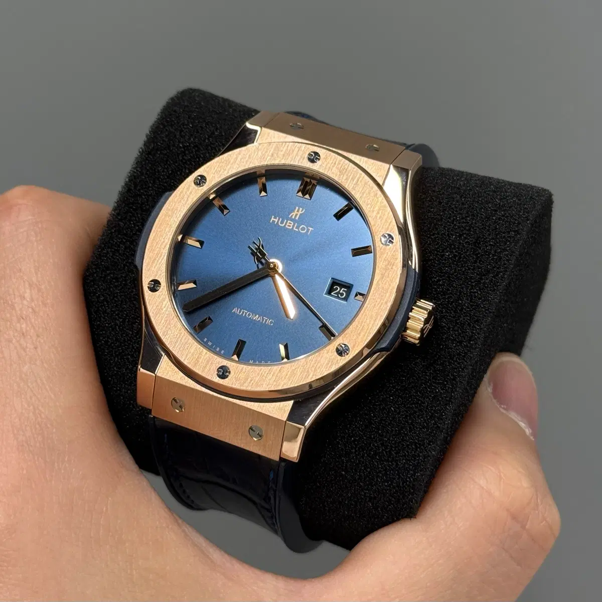 위블로 클래식퓨전 42mm 킹골드 금통 청금
