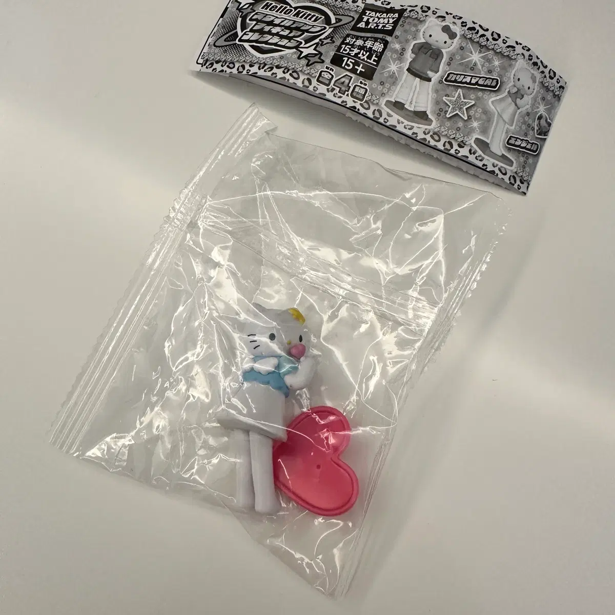 산리오 헬로키티 롱다리 키티 피규어