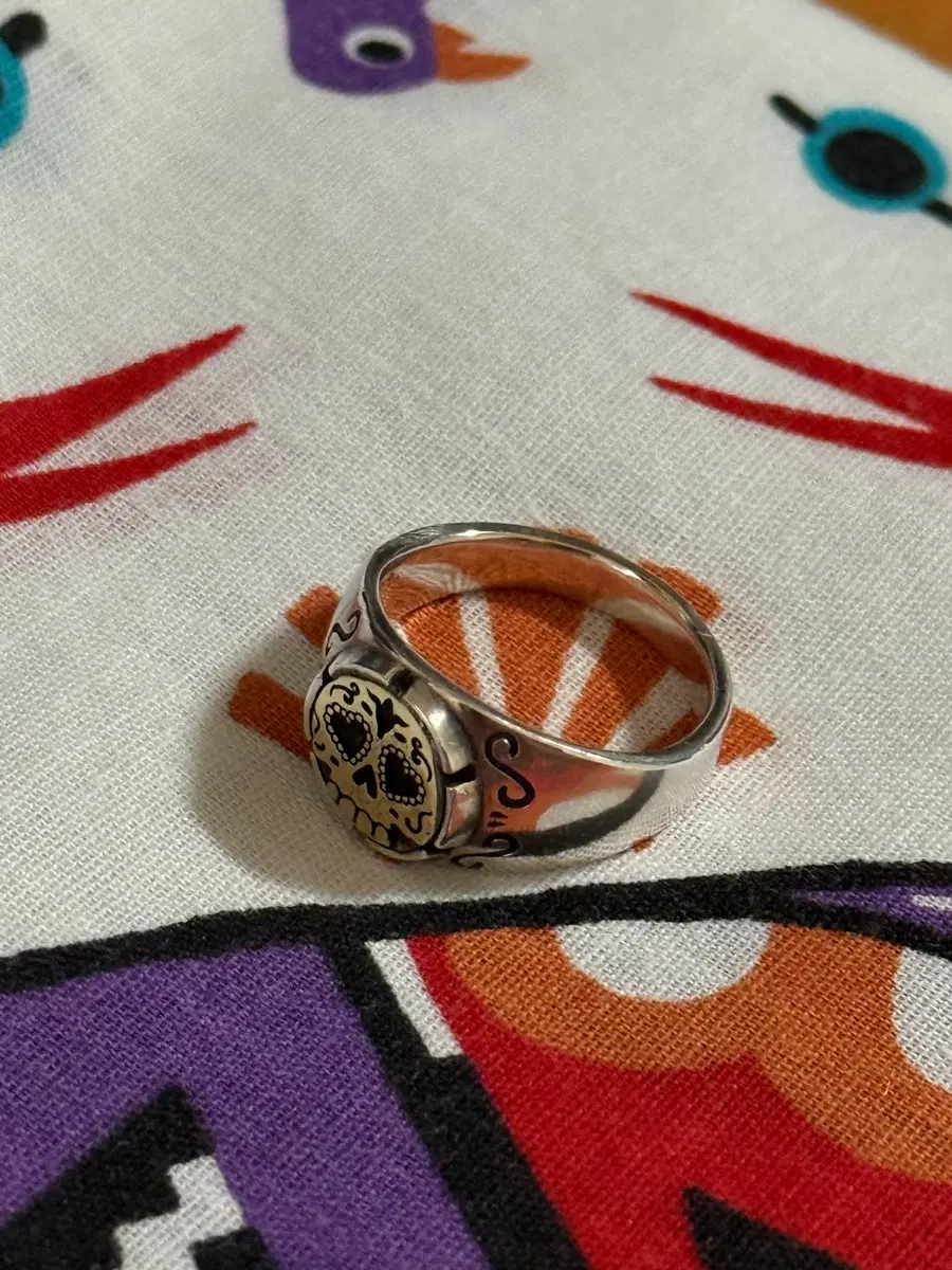 로우하이드 멕시칸 스컬 실버링 (12mm) 15호