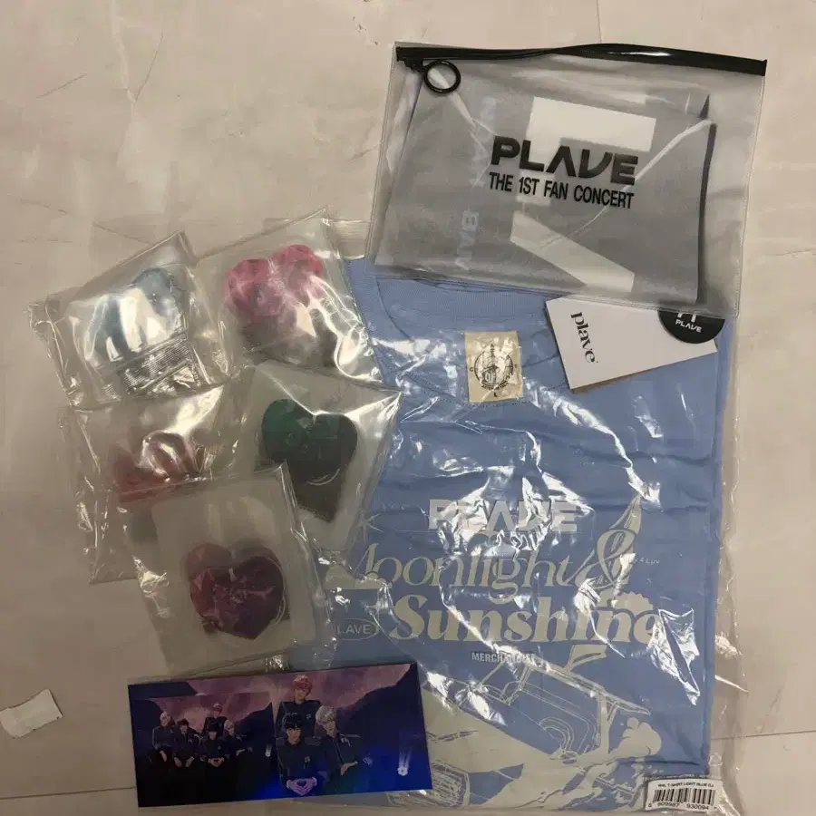 플레이브 1st 팬콘 굿즈 세트
