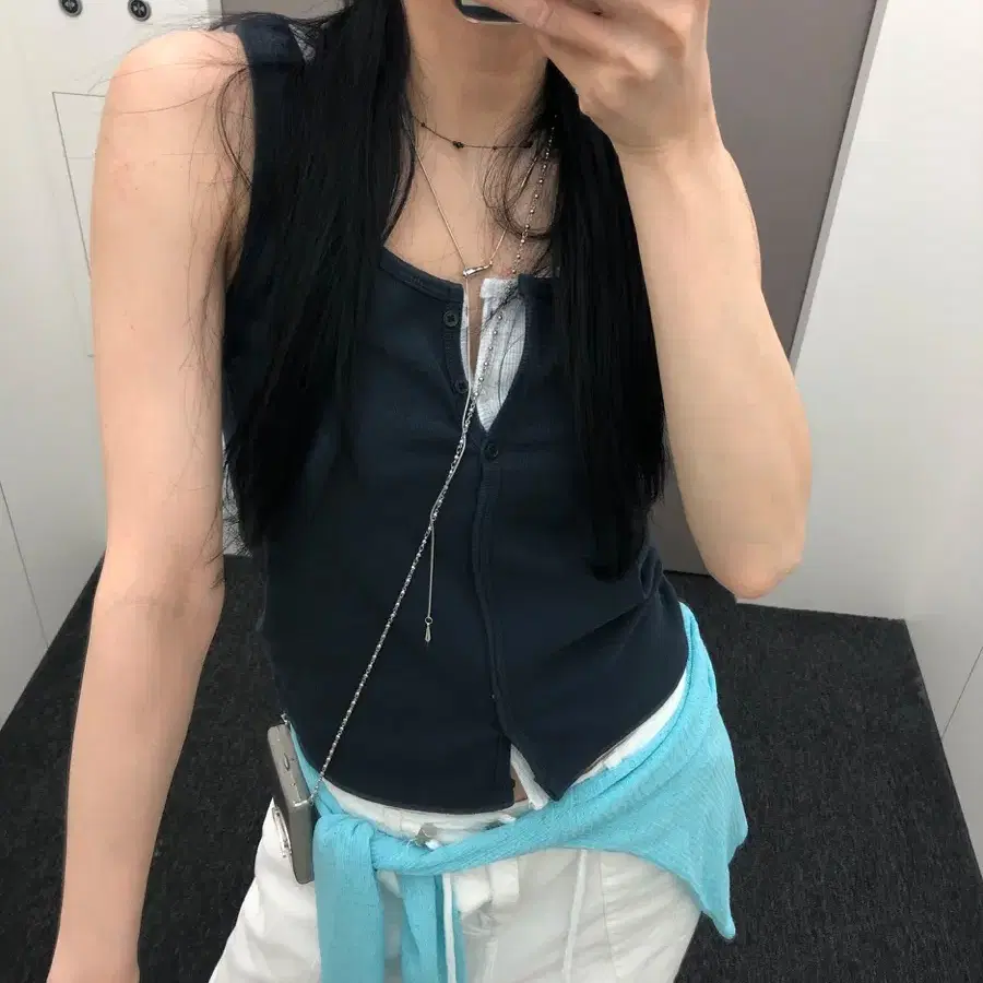 새상품) 릿킴 BRIDGE BUTTON SLEEVELESS