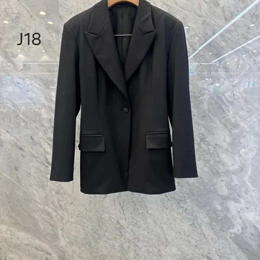 js뉴욕스타일신상(셋트가능!)뒷라인 허리셔링 원버튼 오버핏 자켓J18