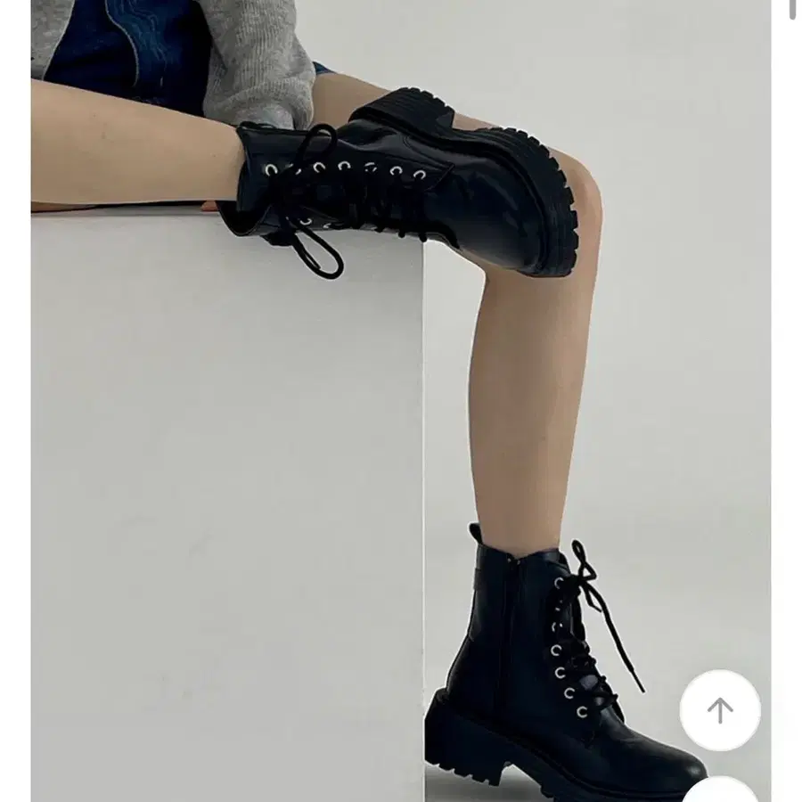 통굽 워커 부츠 블랙