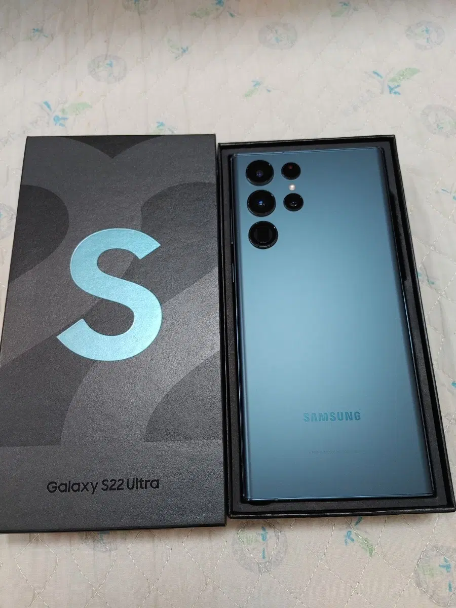 새폰급 ㅡ 갤럭시 S22 울트라 256GB