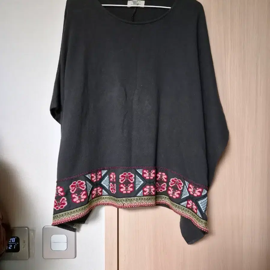 빅사이즈자라 패턴 가오리핏 티셔츠 66 77 88 99