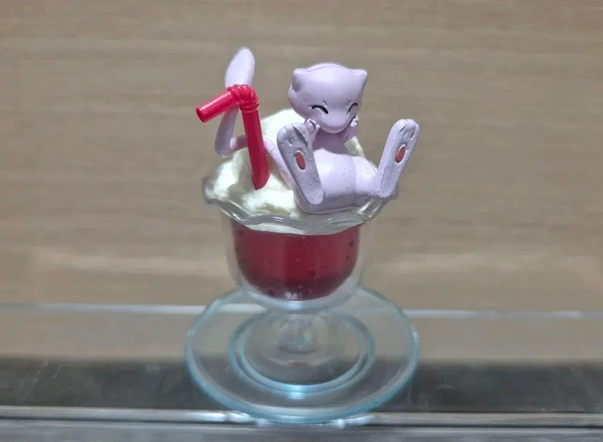 (단종희귀가챠) 포켓몬 yammy sweets 마스코트 뮤