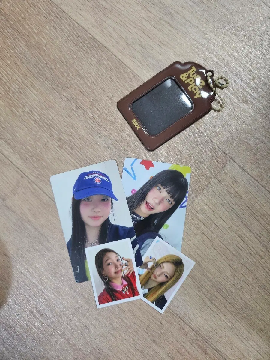 튜이드 예약판매 포카 세트 양도