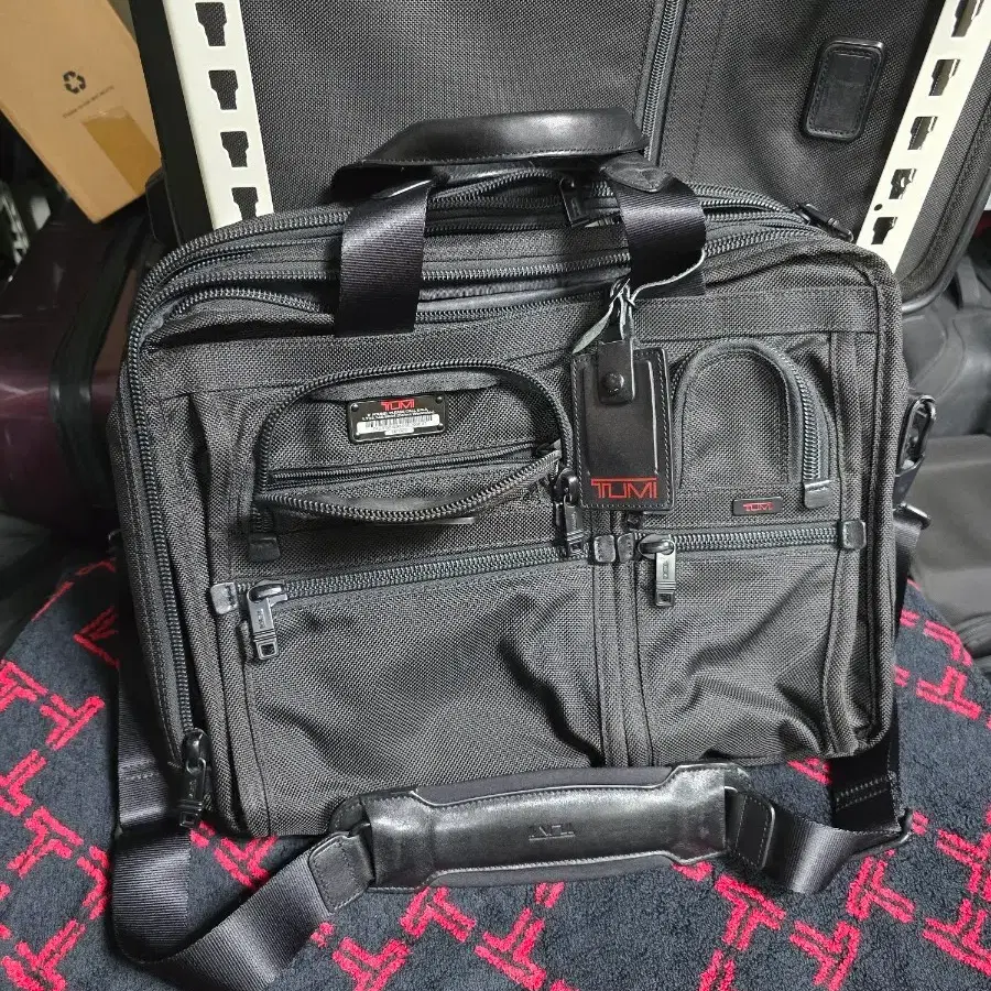 [TUMI] 투미 알파2 T-Pass 익스팬더블 브리프케이스 26145DH