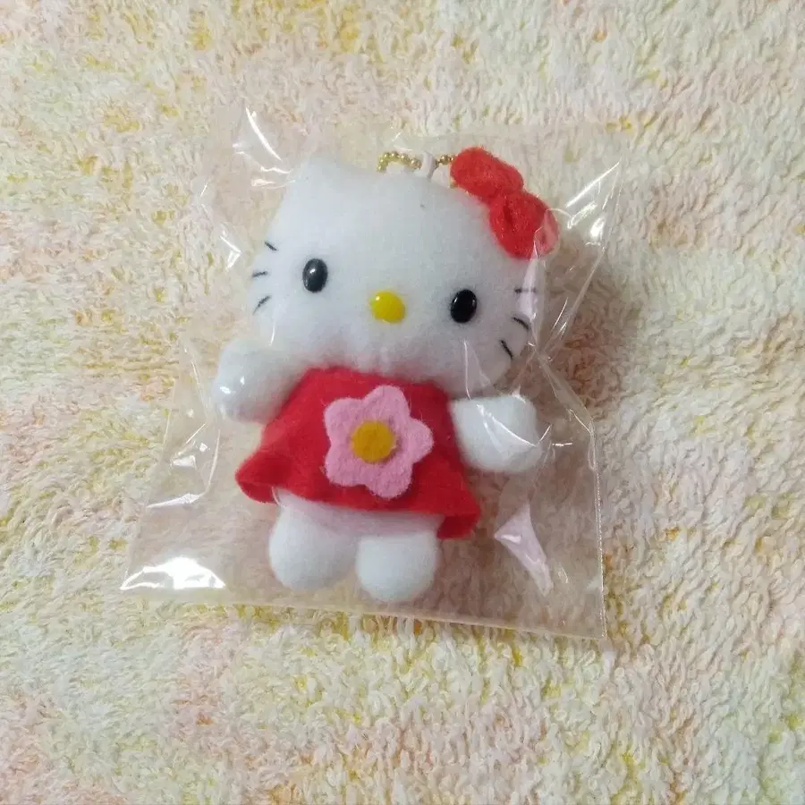 산리오 레트로 고전 키티 마스코트 키링 볼체인