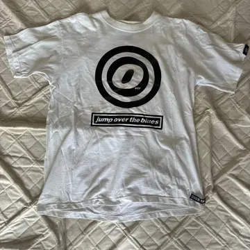 Over the Stripes 티셔츠 화이트 L 사이즈