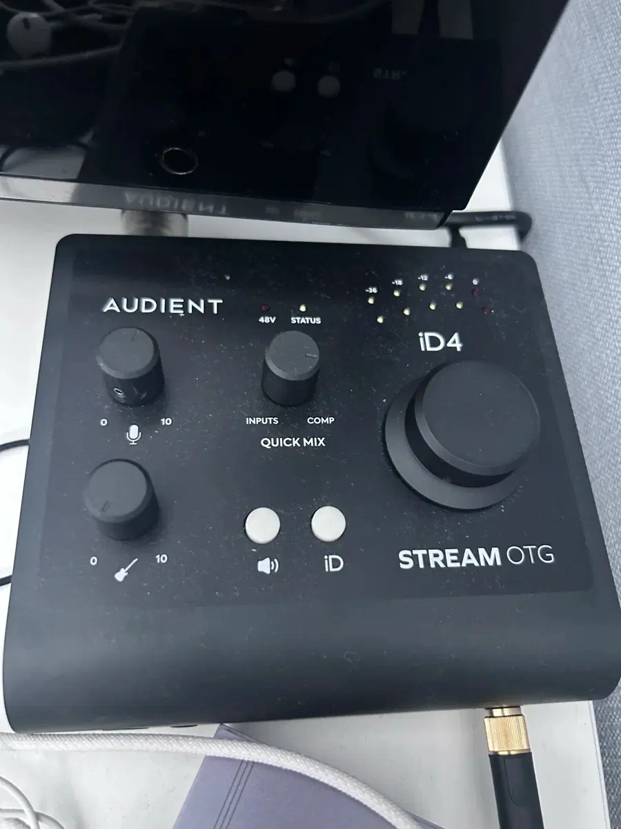 [급처] 젠하이저 MK4 + 오디언트 iD4 Stream OTG 세트