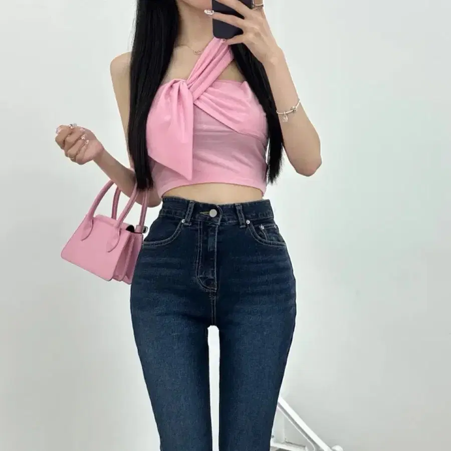 (새상품 핑크,옐로우) 꼬임 매듭 탑 크롭 나시