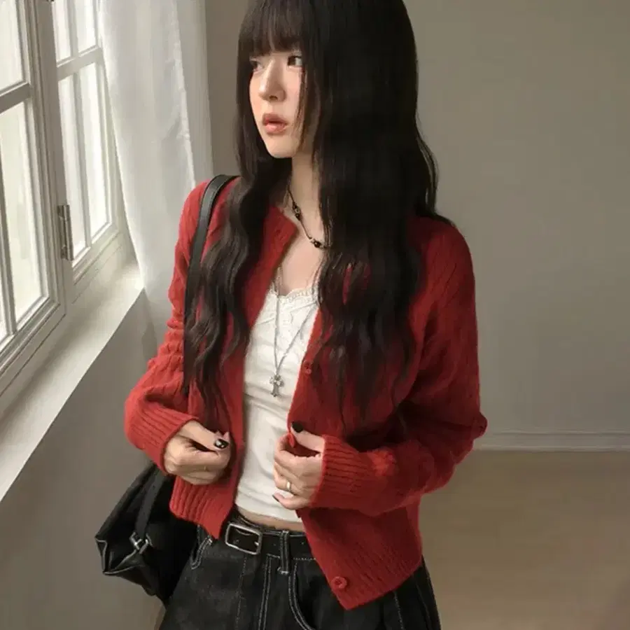 레드 폭닥 가디건 에이블리