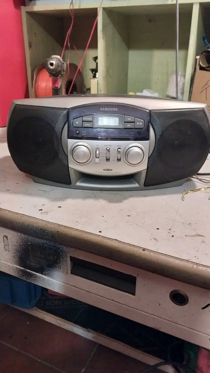 중고 삼성 RCD-495 시디 카세트 라디오/라디오만 됨