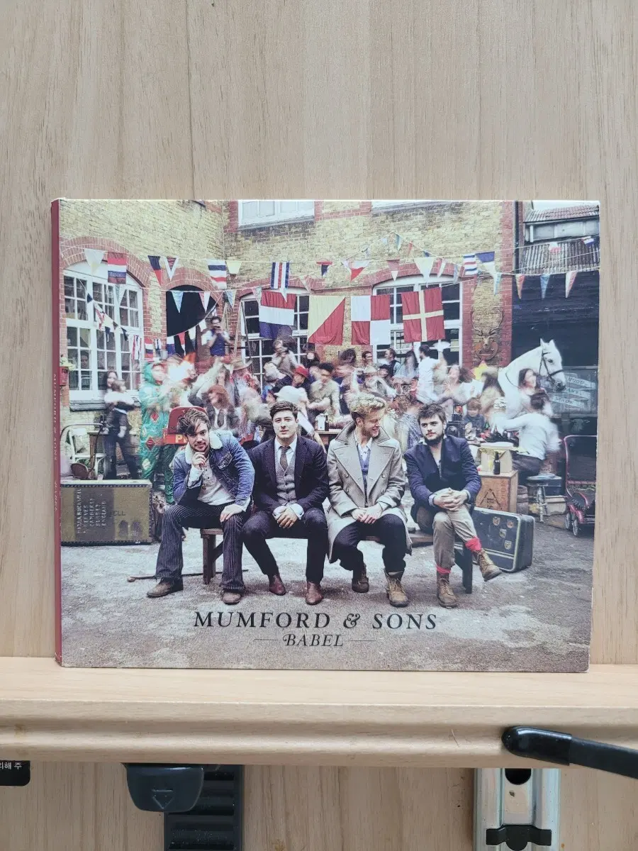 멈포드 앤 선스 베벨 CD