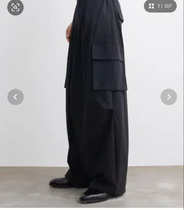 SINSS 와이드 실루엣 카고 팬츠 블랙