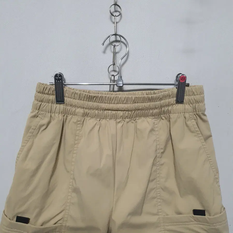 1459) MLB 여성 우븐 반바지 XS 23년식