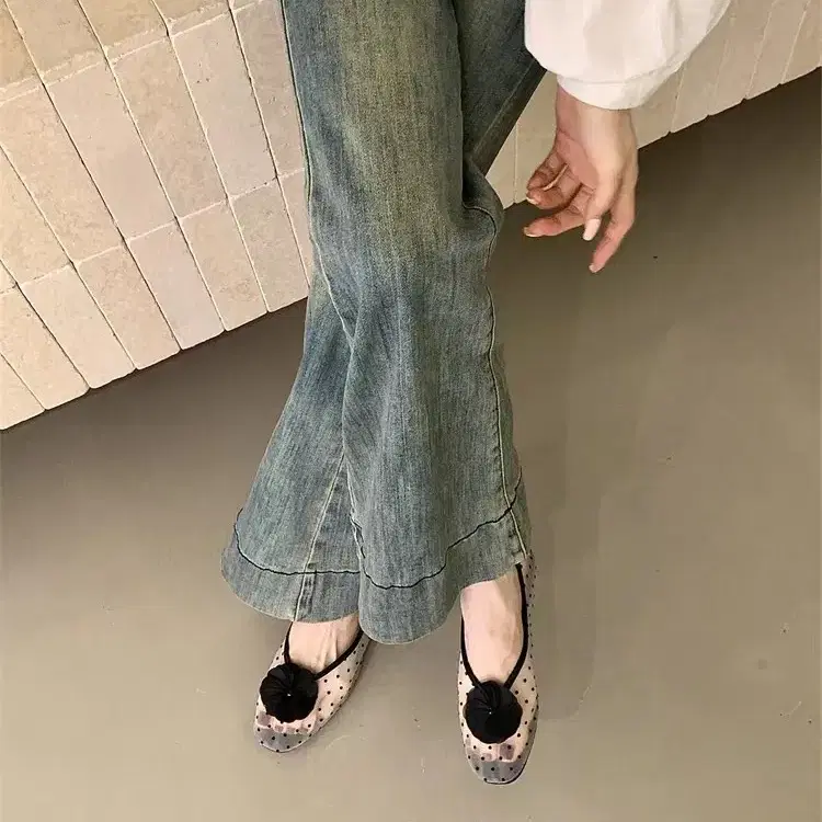 시스루도트플랫