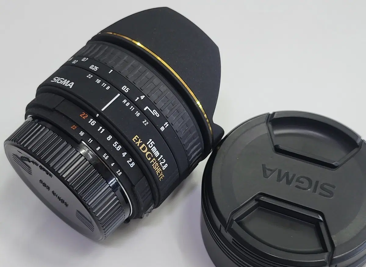 시그마 15mm F2.8 EX DG FISHEYE /신품급 /저렴