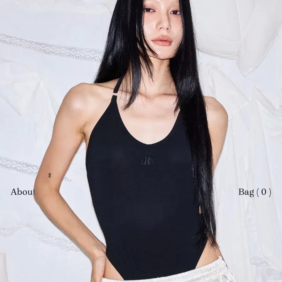미스테리어스호텔 HOTEL HALTER BODYSUIT